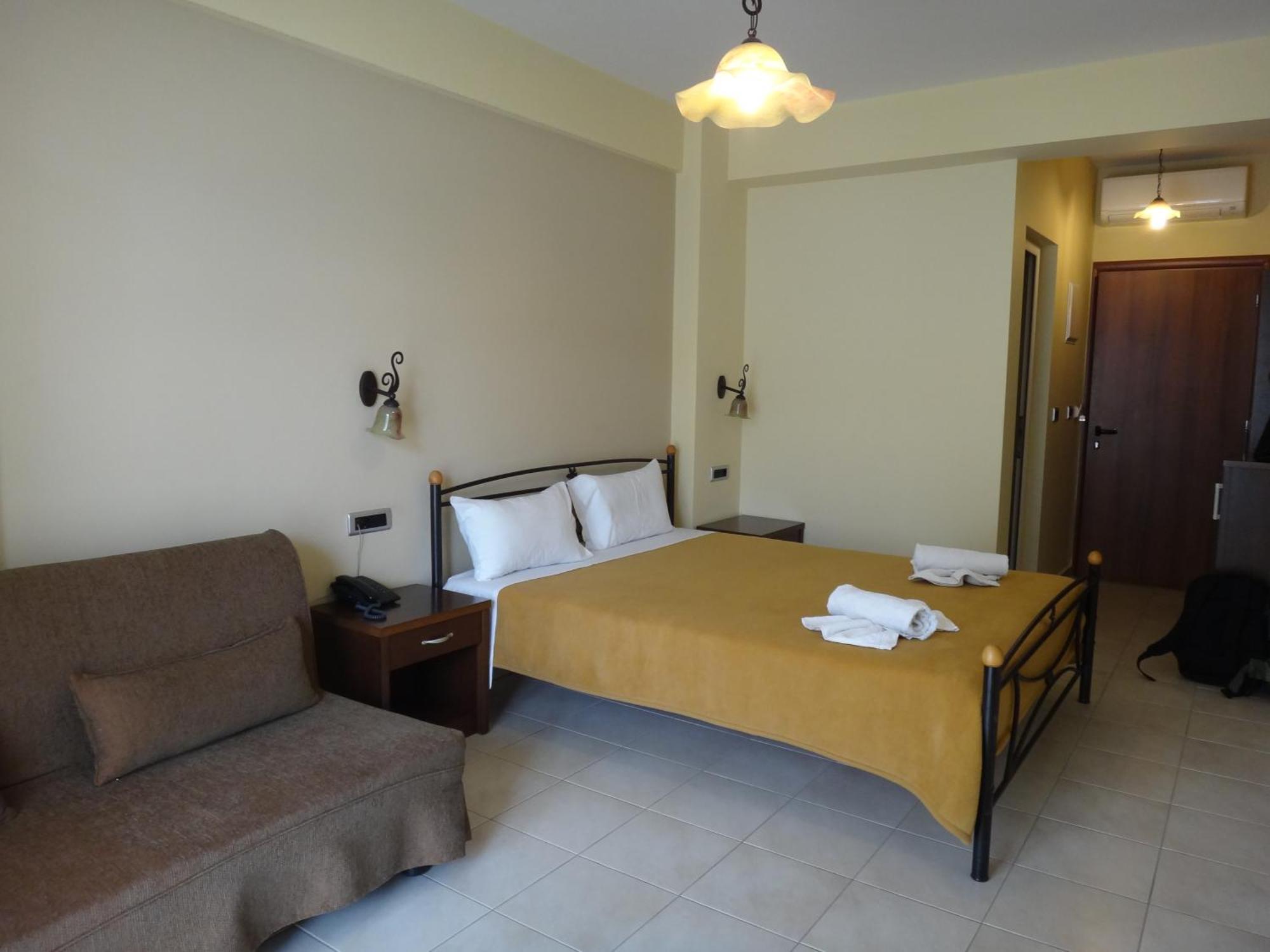 9 Queens Spa Hotel Loutra Edipsou  Pokoj fotografie