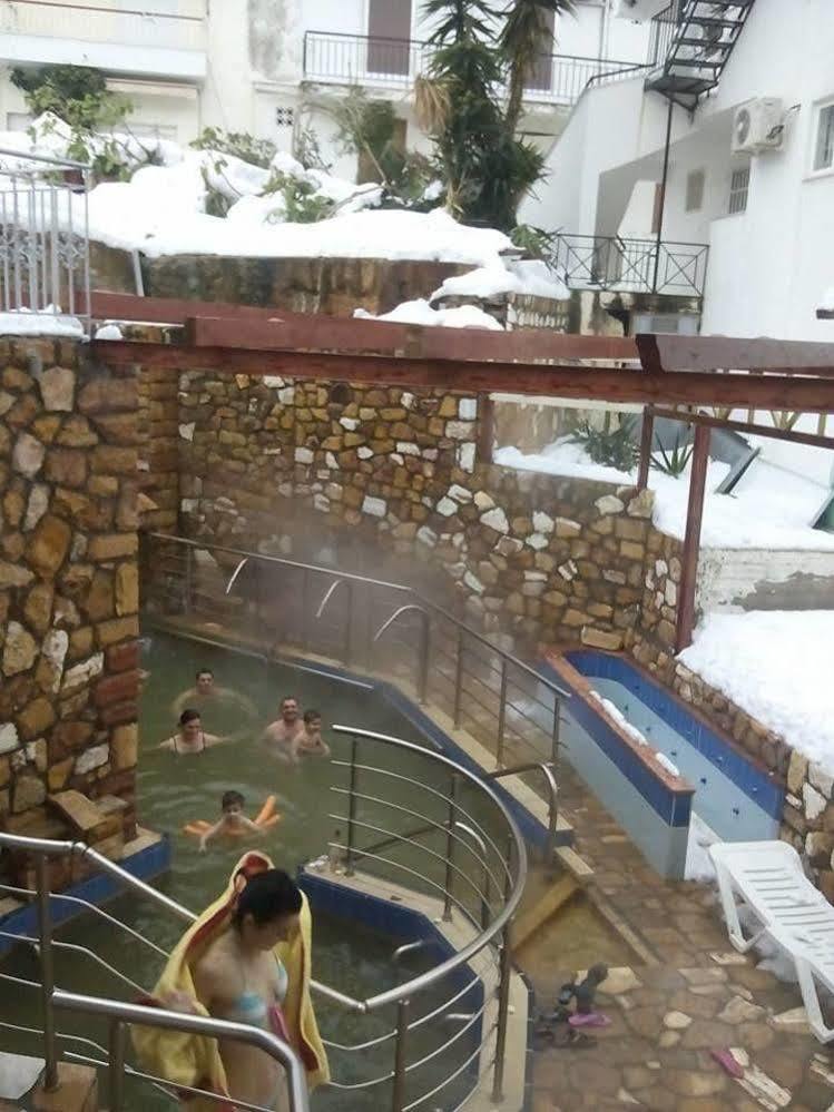 9 Queens Spa Hotel Loutra Edipsou  Exteriér fotografie