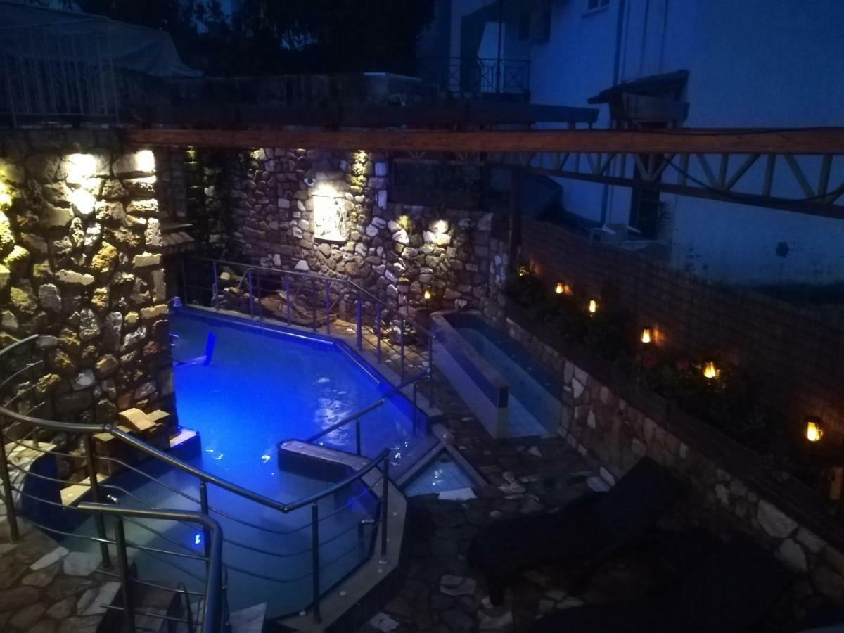 9 Queens Spa Hotel Loutra Edipsou  Exteriér fotografie